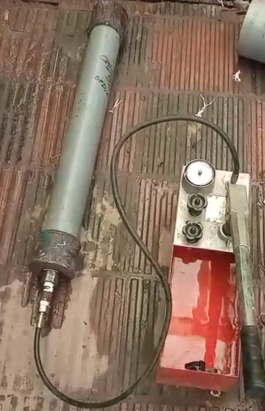 Hydraulic Pressure Tester (Pipe)