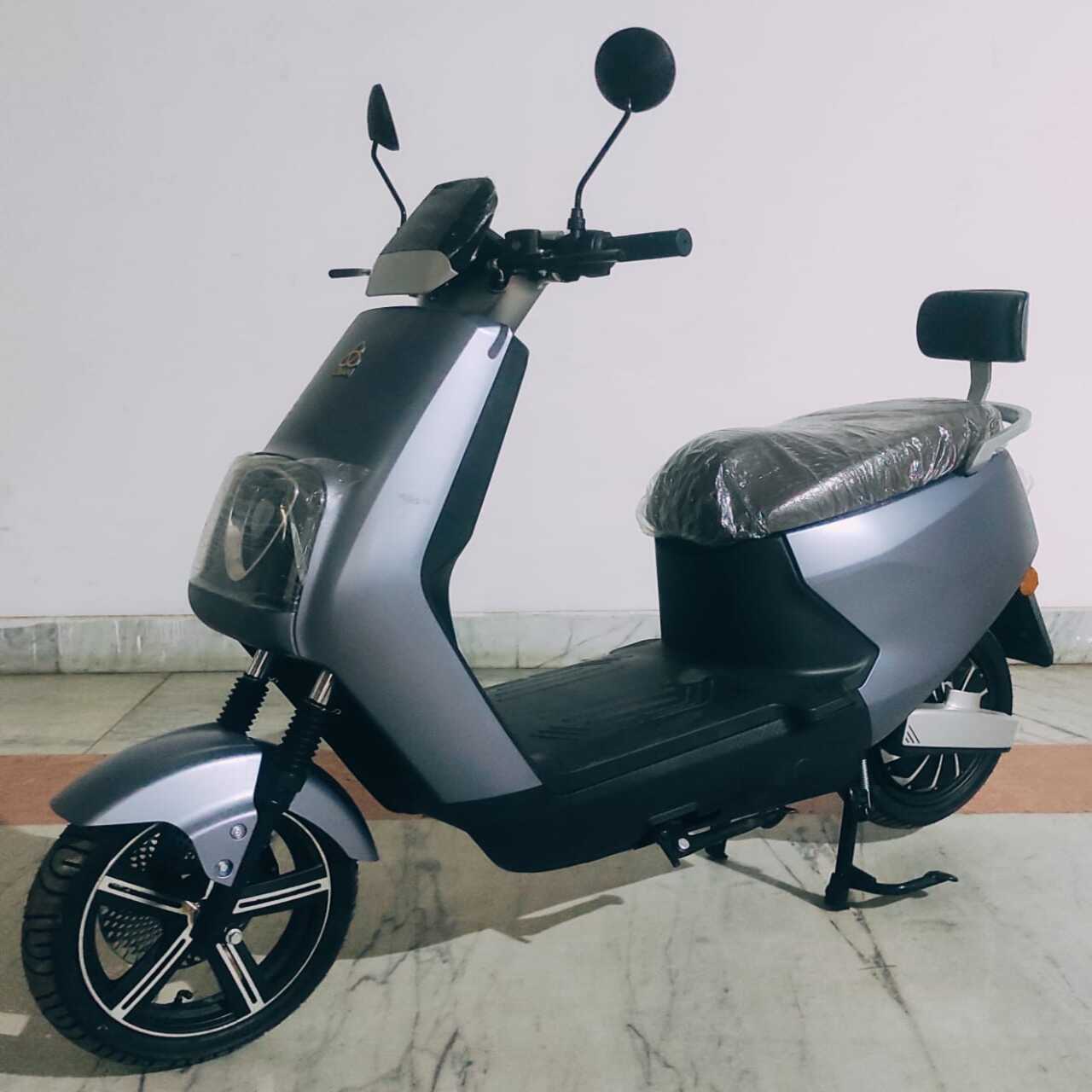Scooty